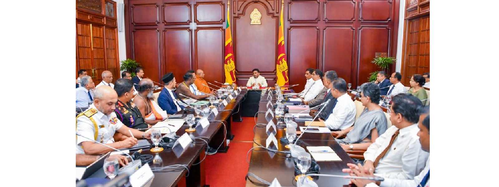 රටම එකට ජාතික මෙහෙයුම් සභාව ජනපති ප්‍රධානත්වයෙන්වේ